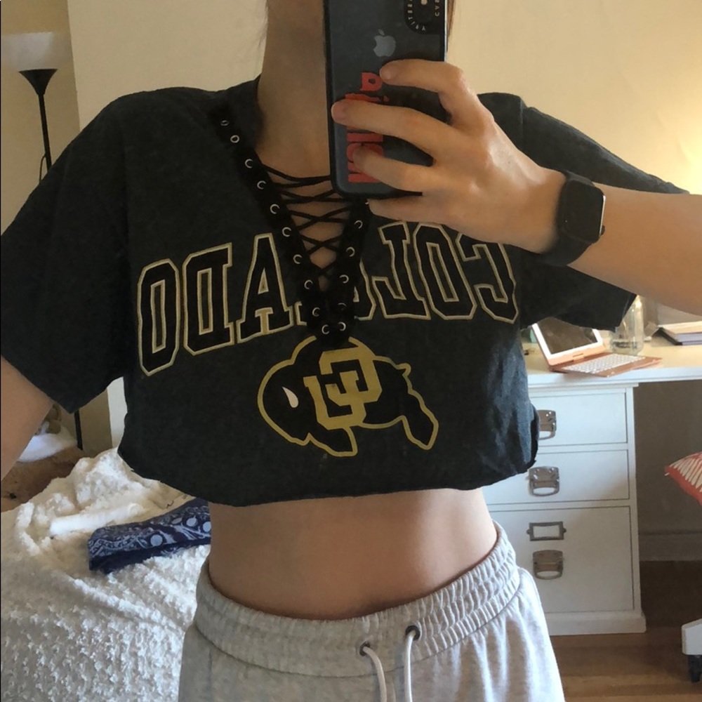 cropped CU Boulder game day tee